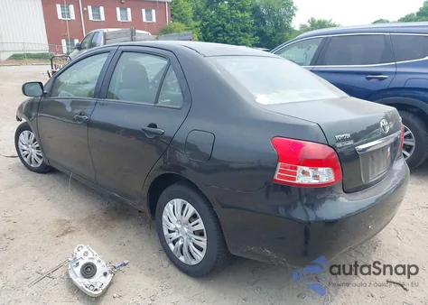 2007 Toyota Yaris z USA, uszkodzony, nr VIN JTDBT923471117287